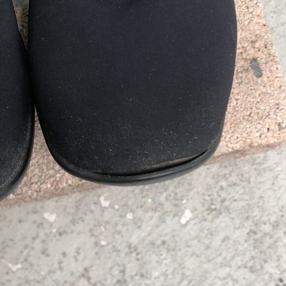 Donald Pliner Navata slip ons - Picture 5 of 10